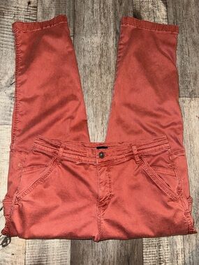 Kuhl Straight Leg Pants in Burnt Orange-size 8